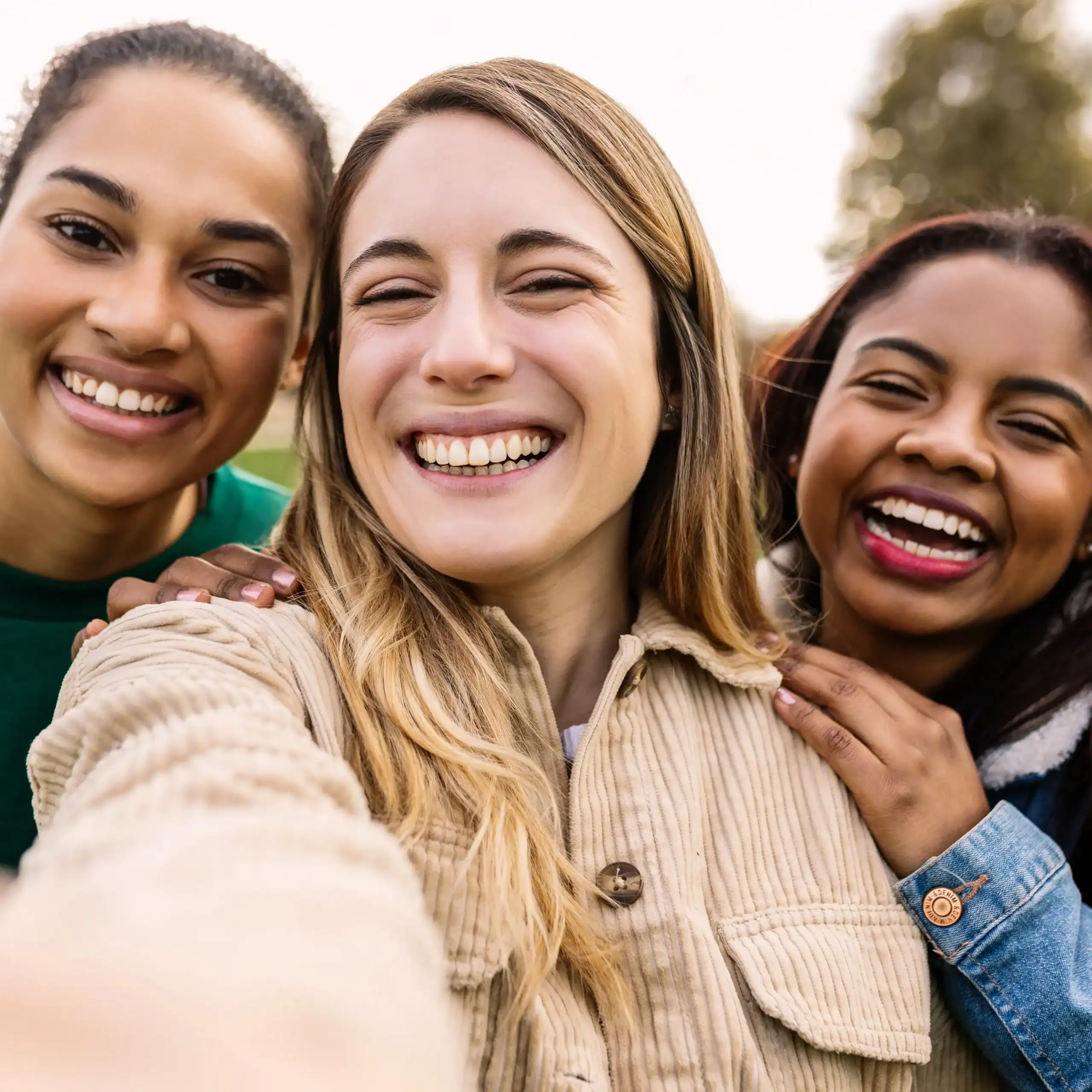 Three teen girls take a selfie